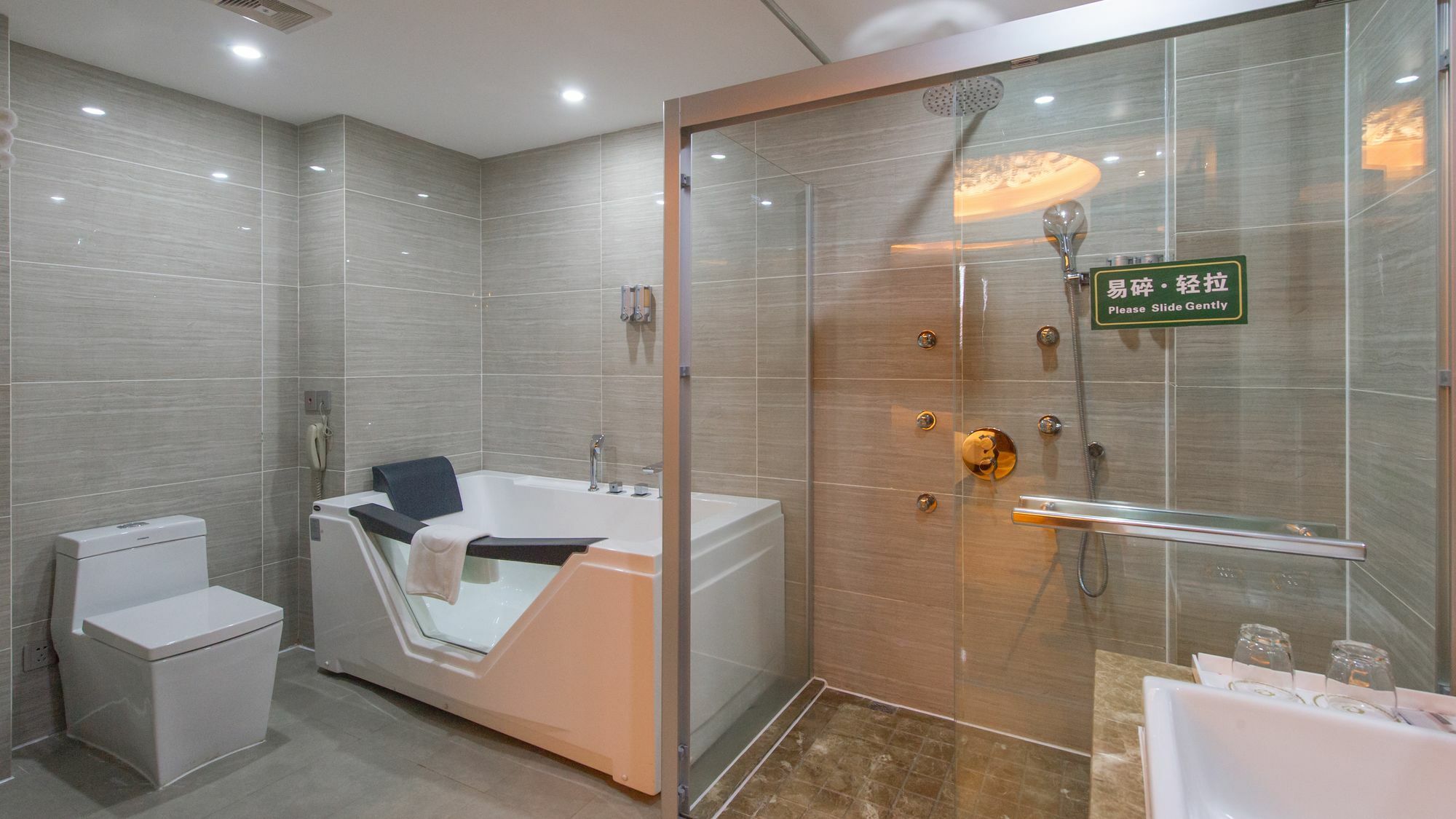 Mingfeng International Hotel Guilin Dış mekan fotoğraf
